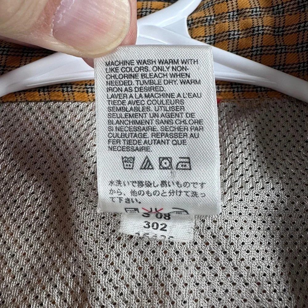 The North Face Button Down Mens L Large Yellow Plaid Hiking Long Sleeve Shirt